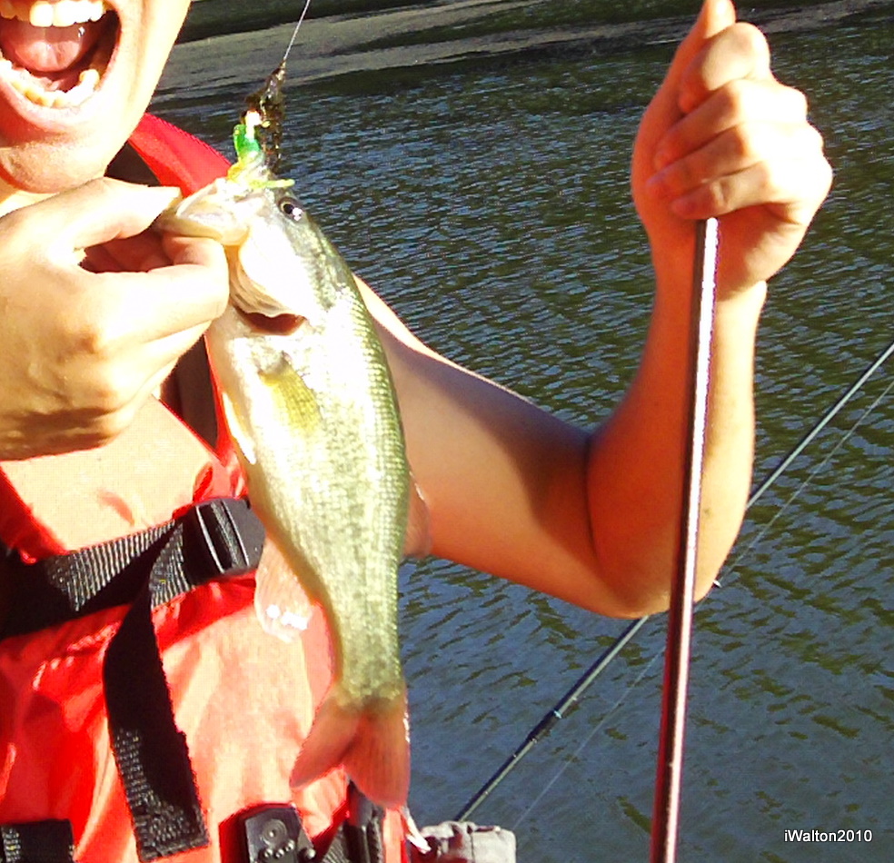 Mud Lake Bass Fishing Hunting the River King